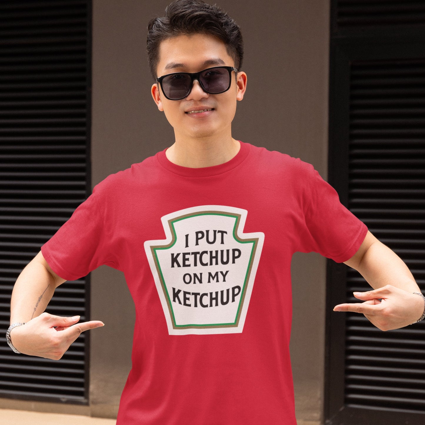 I put ketchup on my ketchup T shirt - SBS T Shop