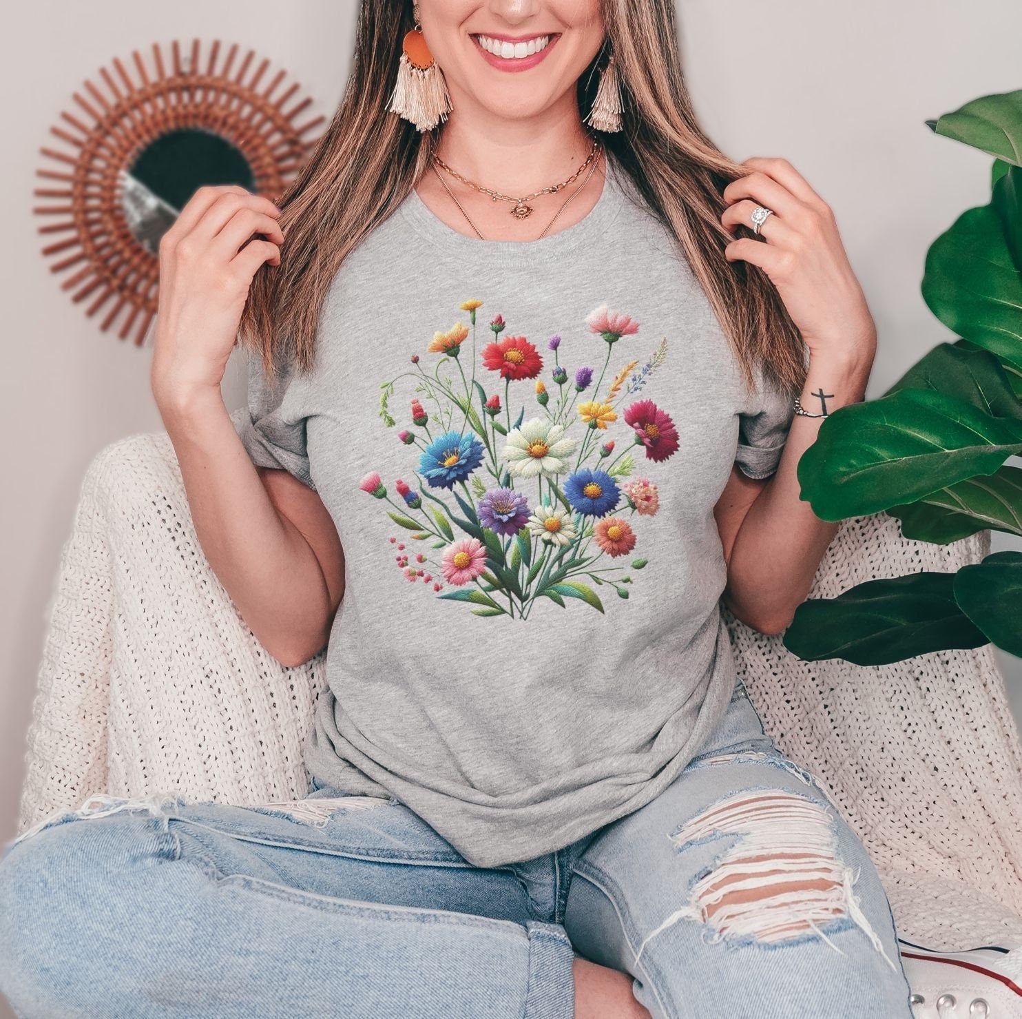 Wildflower Shirt, Flowers shirt, floral botanical plant, gift for mom, girlfriend, nature lover shirt, wild flowers tee, mothers day present - SBS T Shop